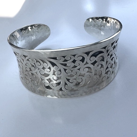 Lois Hill Silver 1033 Conclave Scroll Graduated Cuff Bracelet - Picture 1 of 5